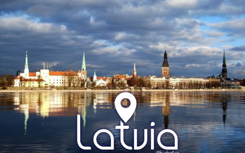 Латвия открыла границу для украинцев