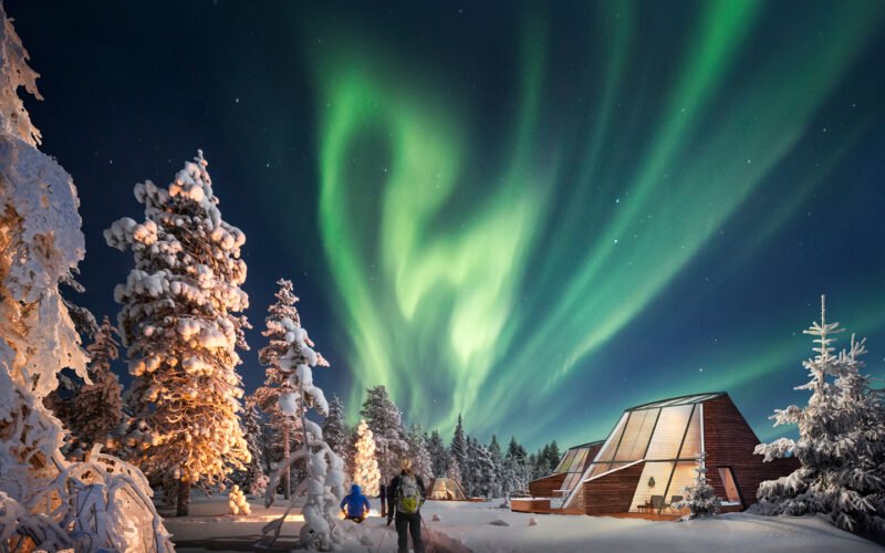 Де подивитися полярне сяйво в Фінляндії