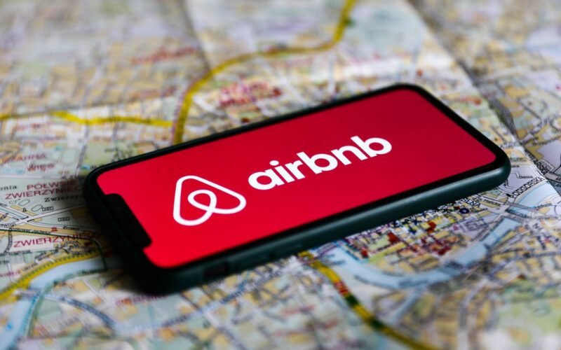 Airbnb: ваучеры для украинских беженцев