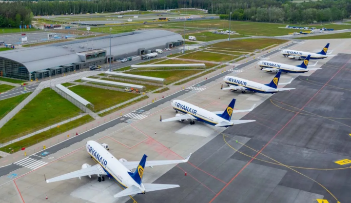 Ryanair откроет четыре новых рейса из Литвы