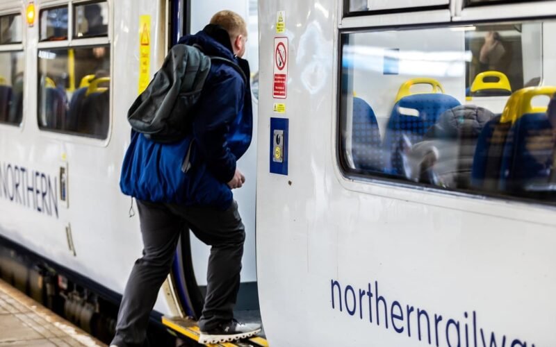 Northern Rail: распродажа билетов на поезда всего за £1
