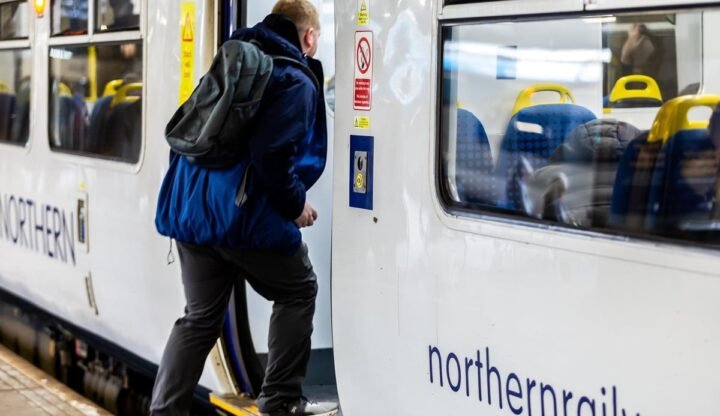 Northern Rail: розпродаж квитків на потяги всього за £1