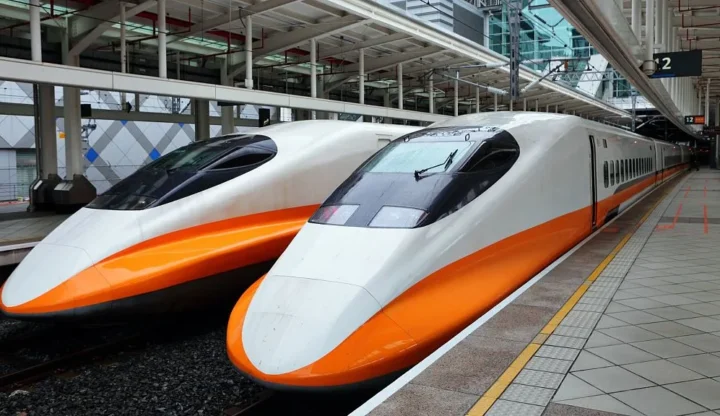 Uber запускає потяги з Лондона до Європи: нова ера подорожей